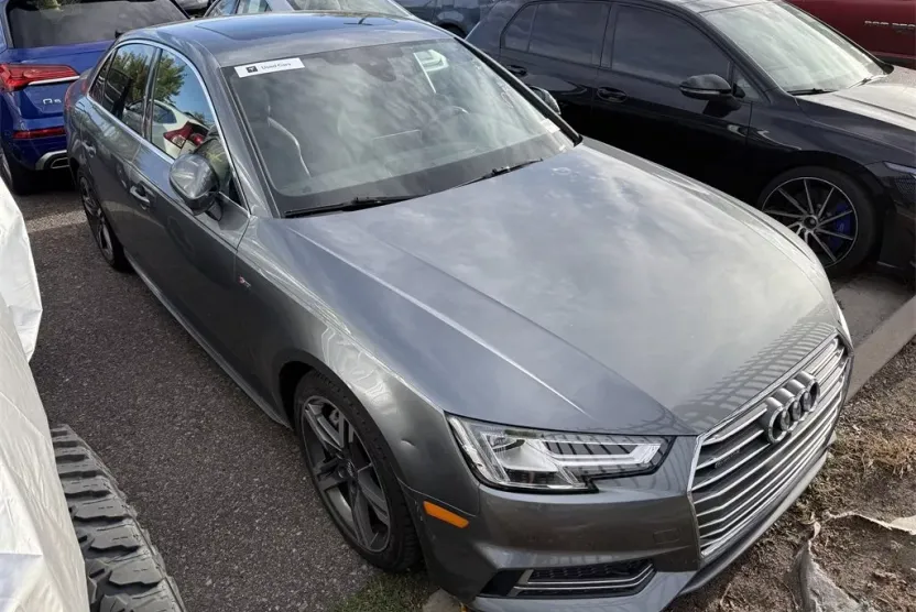 2017 Audi A4 2.0T Premium Plus photo 1