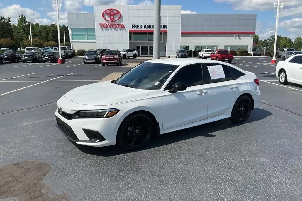 2023 Honda Civic Sport photo 1