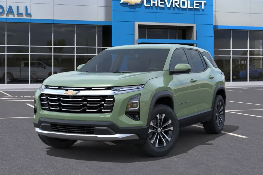 2026 Chevrolet Equinox LT photo 1
