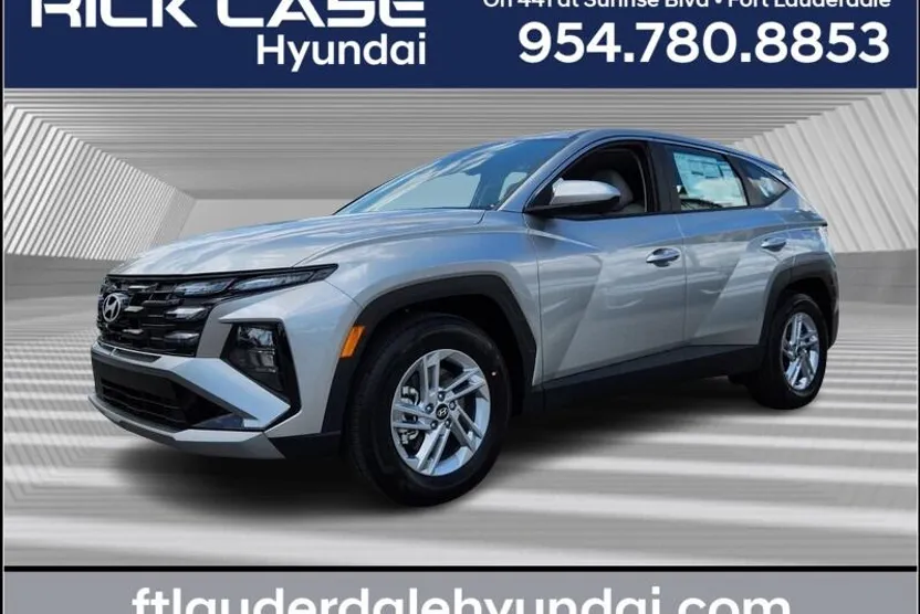 2026 Hyundai Tucson SE photo 1