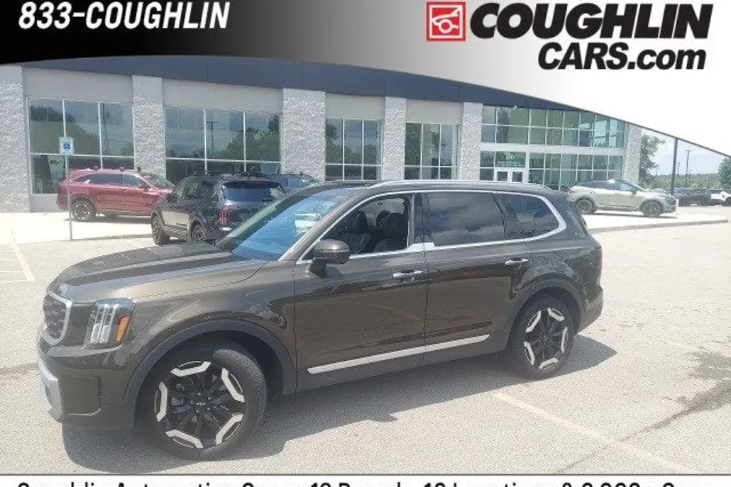 2023 Kia Telluride S photo 1
