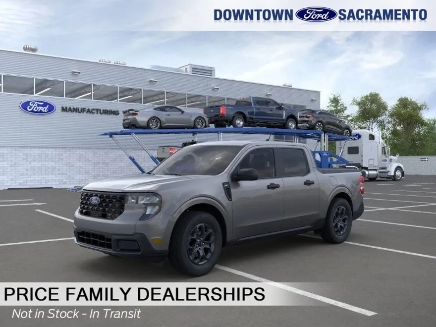 2025 Ford Maverick XLT photo 1