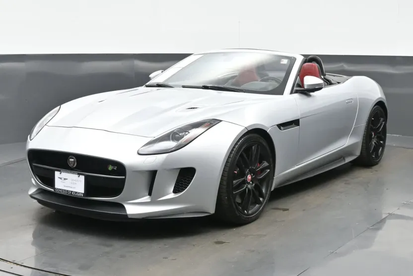 2016 Jaguar F-TYPE R photo 1