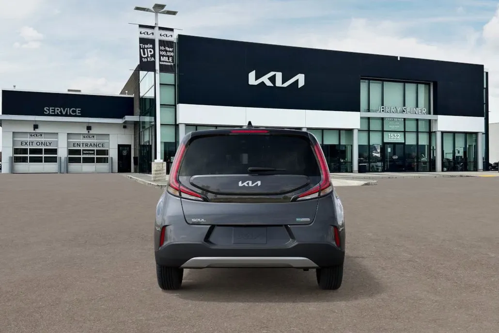 2025 Kia Soul EX photo 1