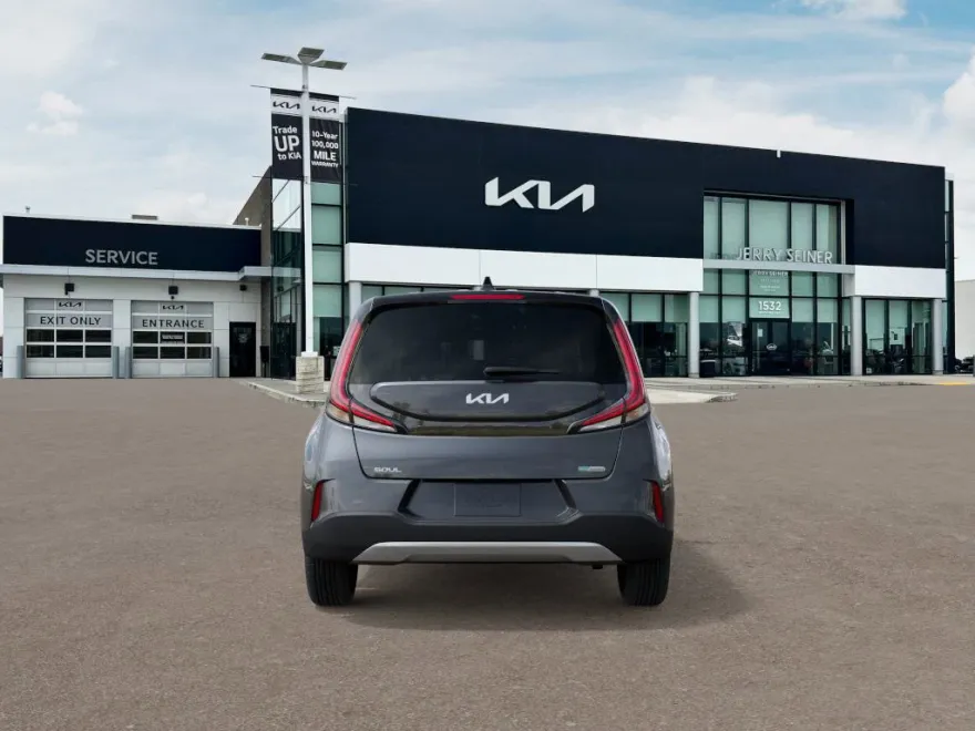 2025 Kia Soul EX photo 1