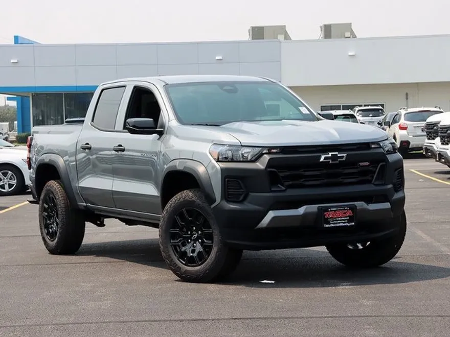 2026 Chevrolet Colorado Trail Boss photo 1