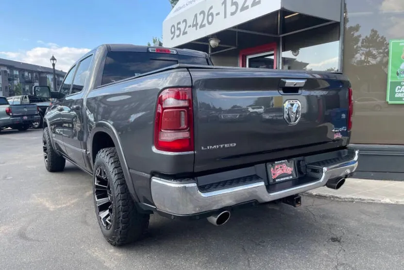 2019 Ram 1500 Limited photo 1