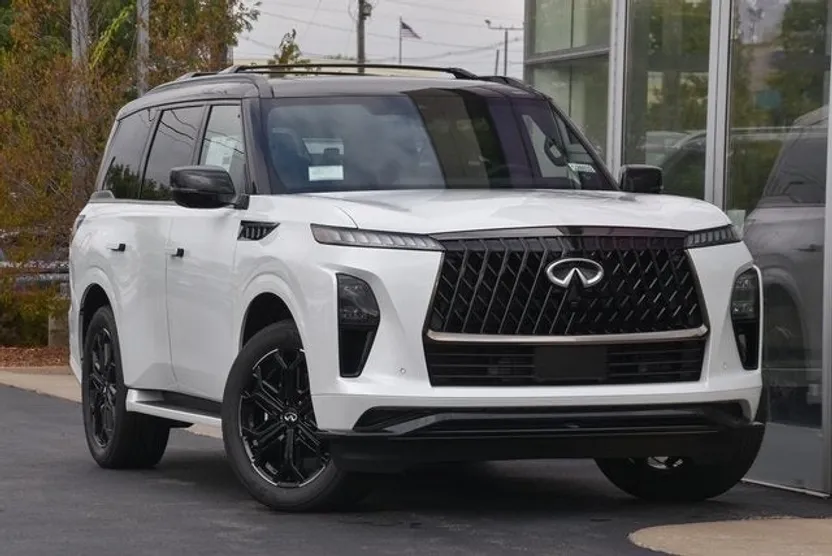 2026 Infiniti QX80 Sensory photo 1