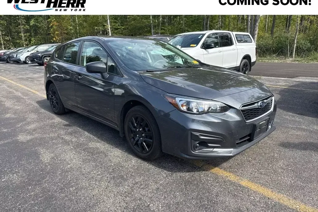 2019 Subaru Impreza 2.0i photo 1