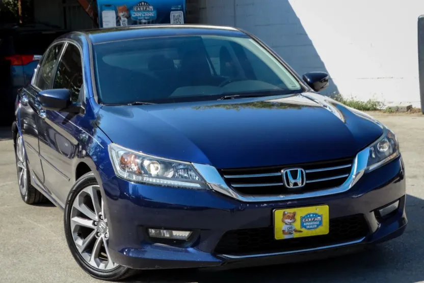 2015 Honda Accord Sport photo 1