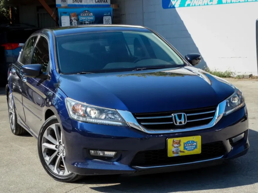 2015 Honda Accord Sport photo 1