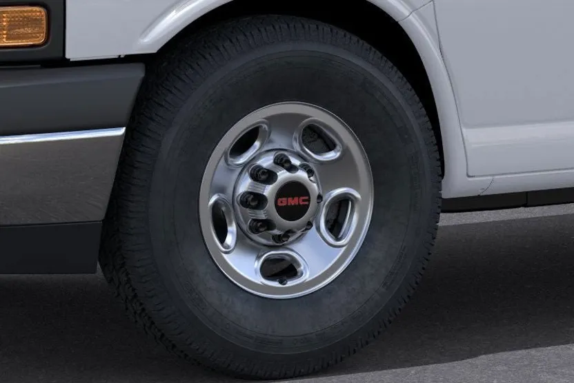 2025 Gmc Savana Cargo 2500 photo 1