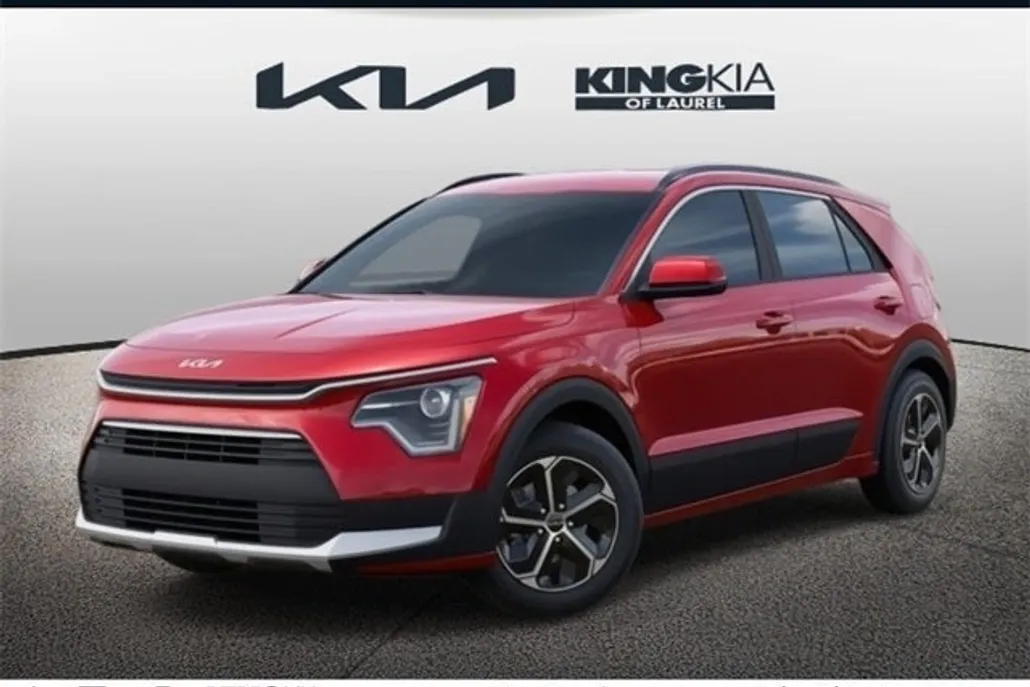 2025 Kia Niro LX photo 1