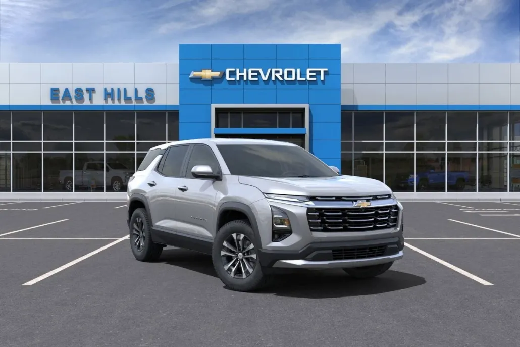 2025 Chevrolet Equinox LT photo 1