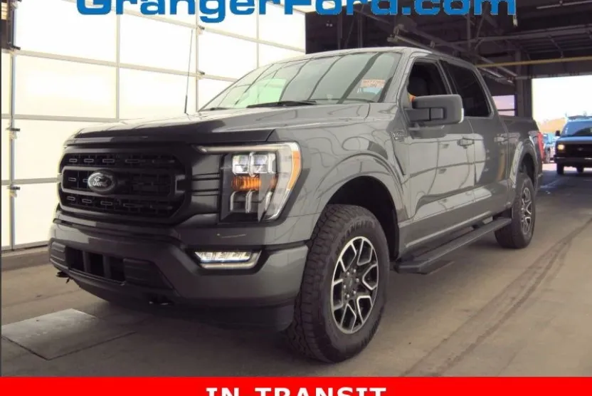 2023 Ford F-150 XLT photo 1