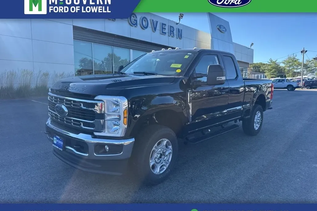 2026 Ford F-350 XLT photo 1