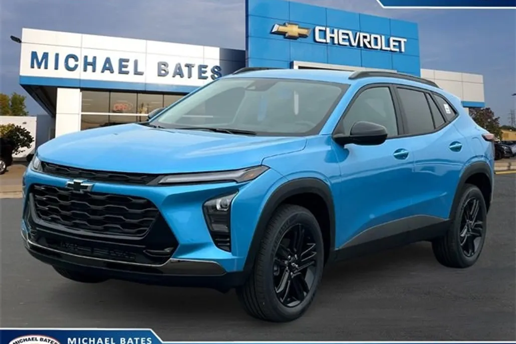 2025 Chevrolet Trax ACTIV photo 1