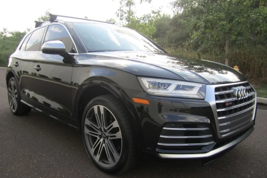 2019 Audi SQ5 Premium Plus photo 1