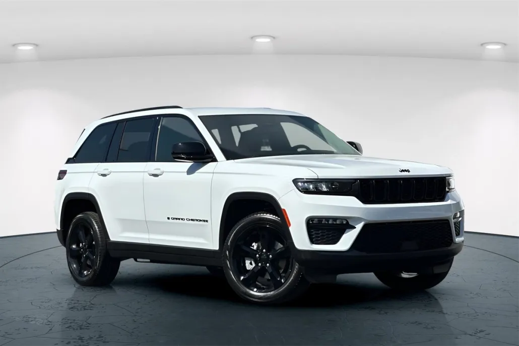 2024 Jeep Grand Cherokee Limited photo 1