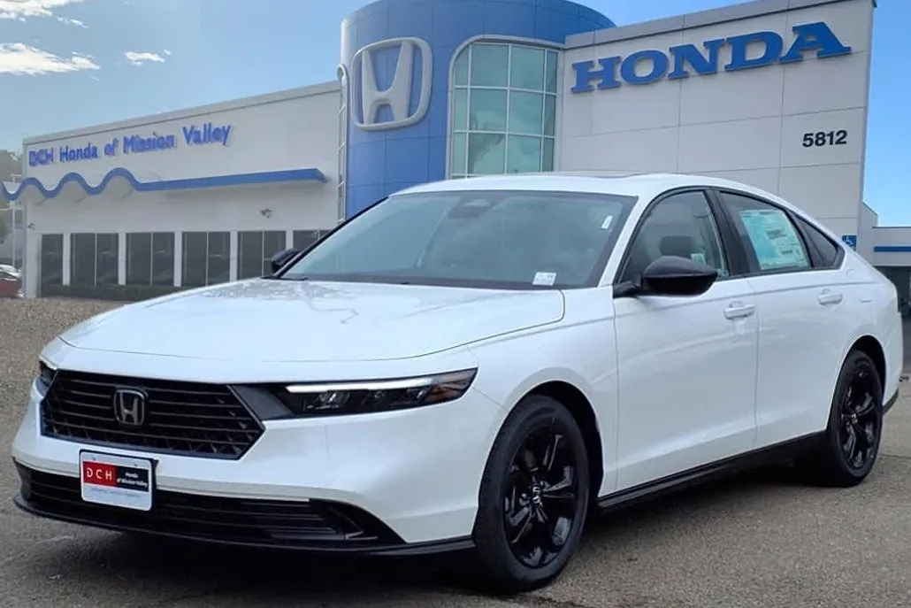 2025 Honda Accord SE photo 1