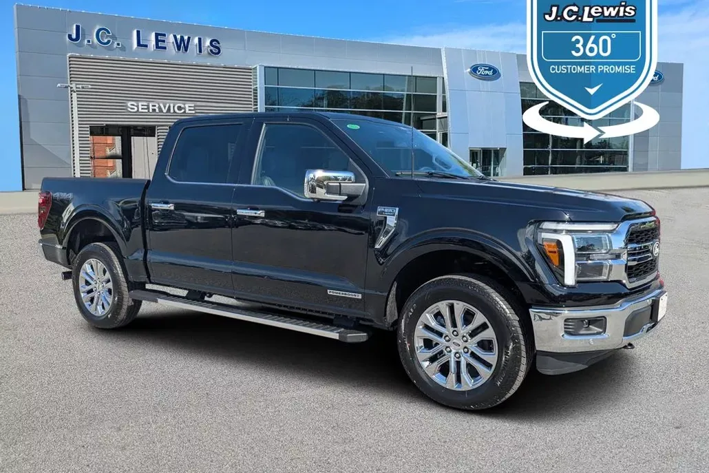2025 Ford F-150 Lariat photo 1