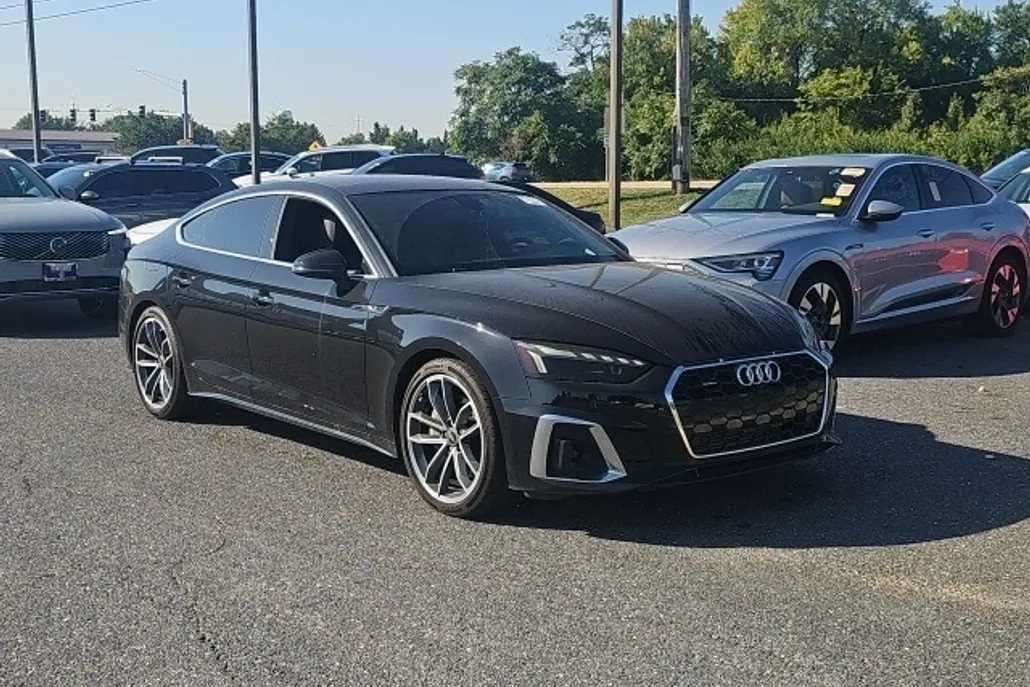 2024 Audi A5 45 S line Premium Plus photo 1