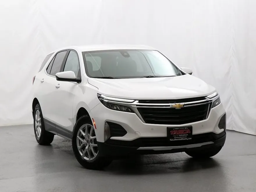 2022 Chevrolet Equinox LT photo 1