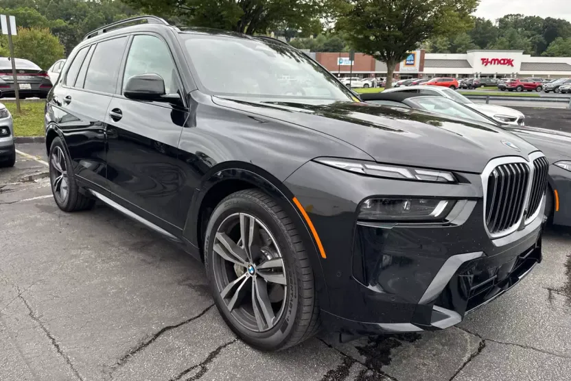 2024 Bmw X7 xDrive40i photo 1
