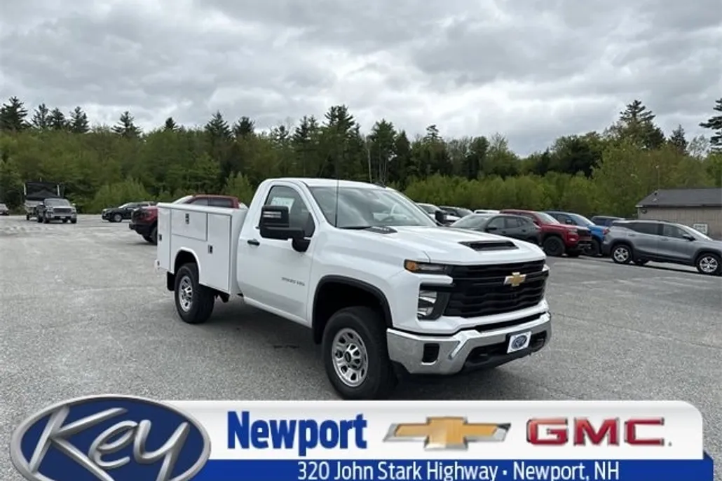 2025 Chevrolet Silverado 3500HD photo 1