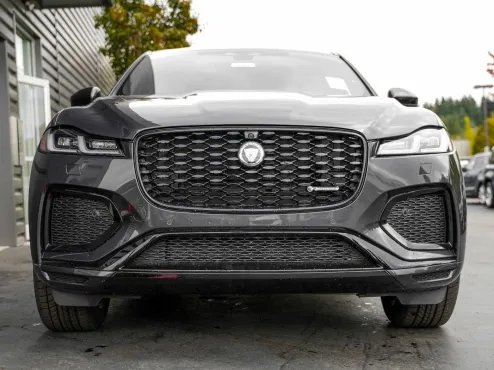 2025 Jaguar F-PACE P250 R-Dynamic S photo 4