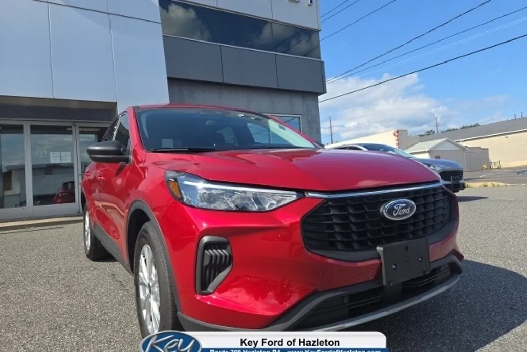 2023 Ford Escape Active photo 1