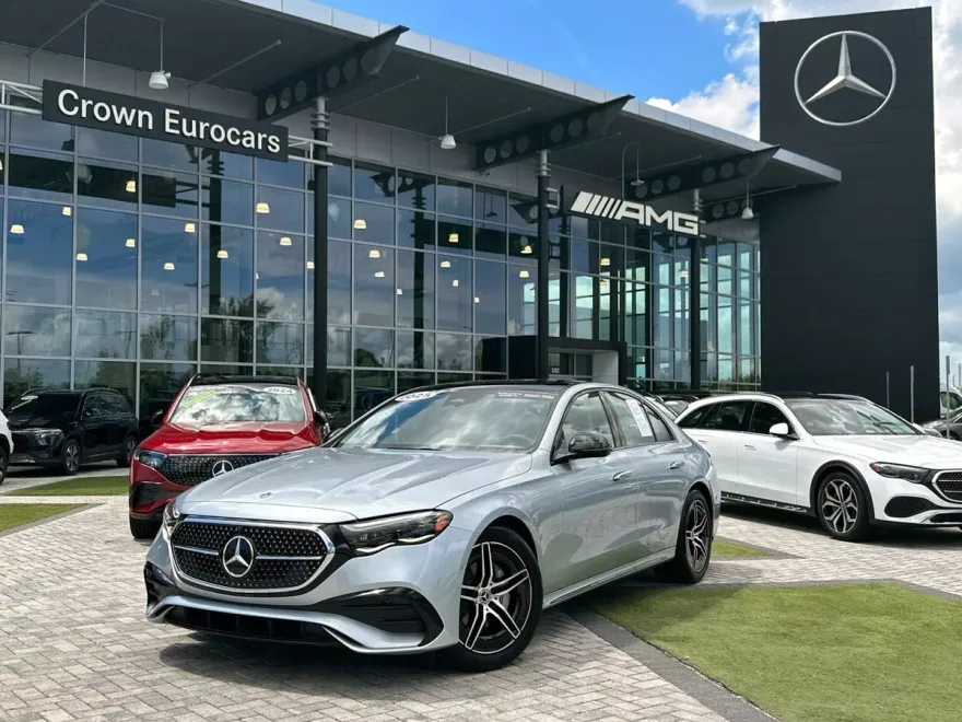 2025 Mercedes Benz E 350 Sedan photo 1