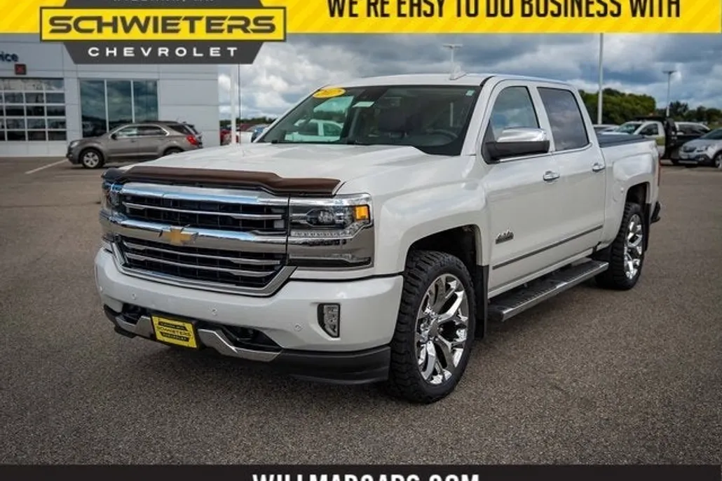2017 Chevrolet Silverado 1500 High Country photo 1