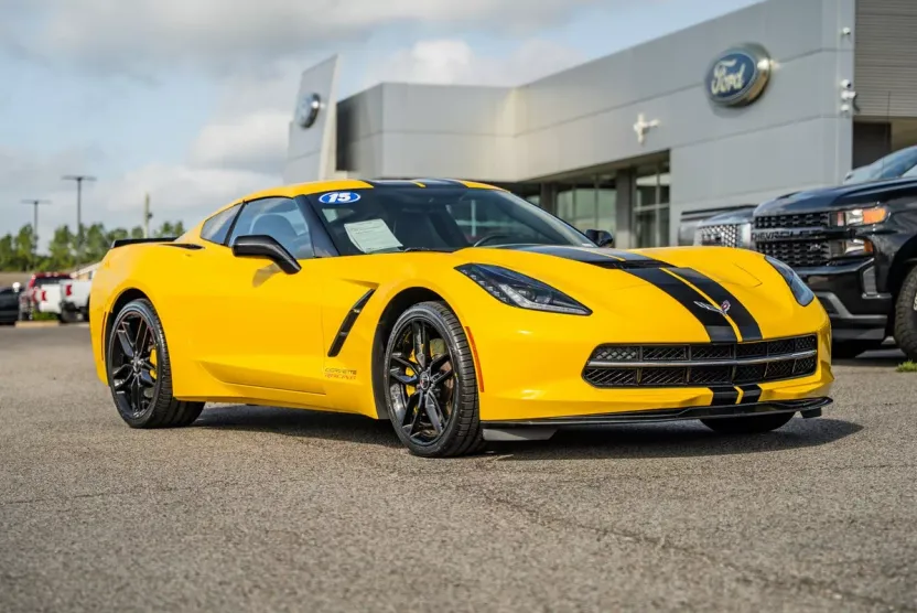 2015 Chevrolet Corvette Stingray Z51 1LT photo 1