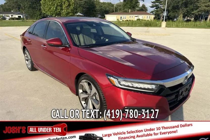 2018 Honda Accord Touring photo 1