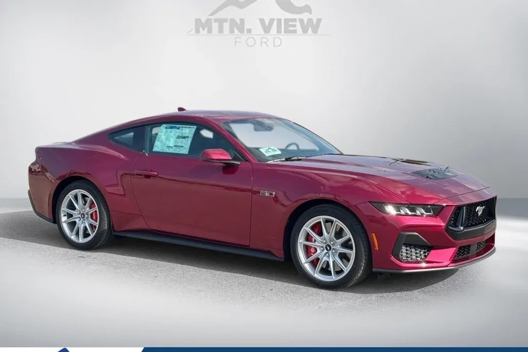 2025 Ford Mustang GT Premium photo 1