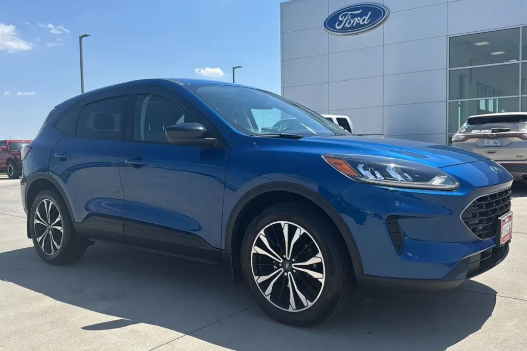 2022 Ford Escape SE photo 1