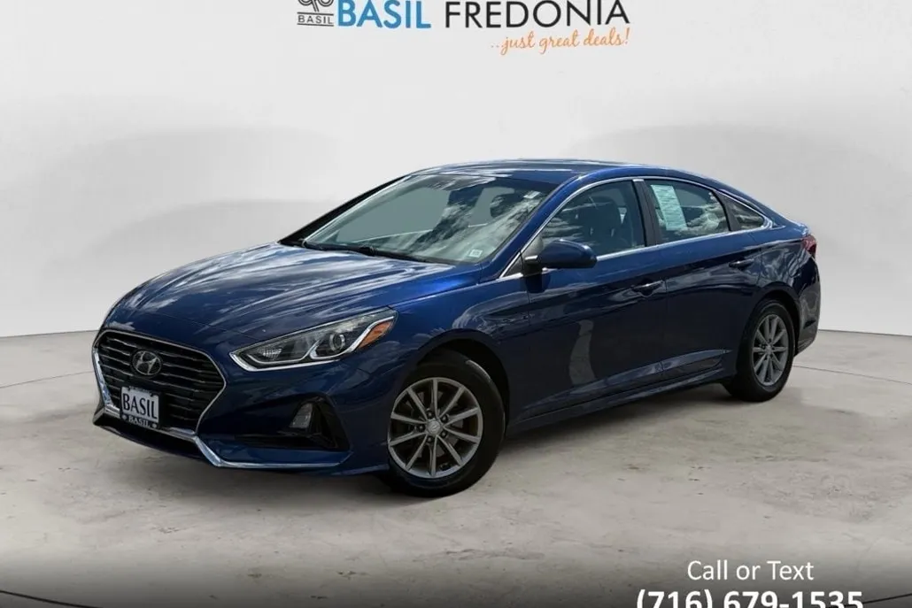 2018 Hyundai Sonata SE photo 1