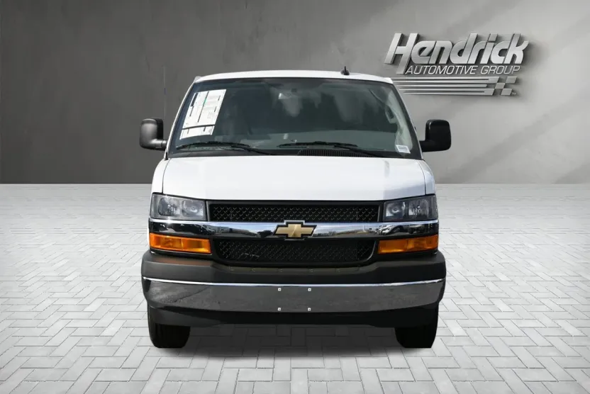 2024 Chevrolet Express Cargo 2500 photo 1