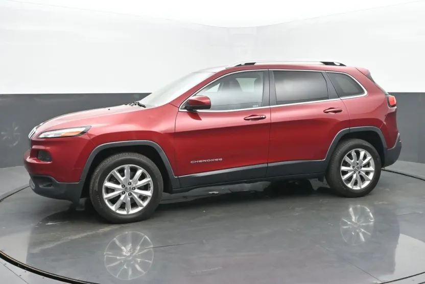 2016 Jeep Cherokee Limited photo 1