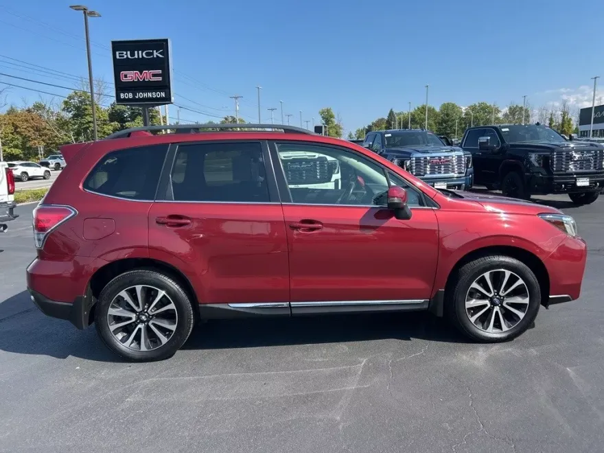 2017 Subaru Forester 2.0XT Touring photo 1