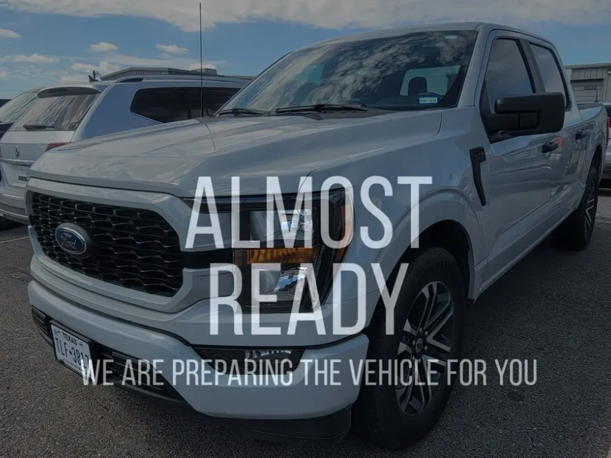 2023 Ford F-150 XL photo 1