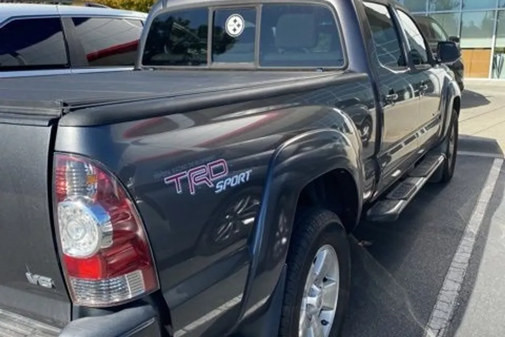2013 Toyota Tacoma Base V6 photo 1