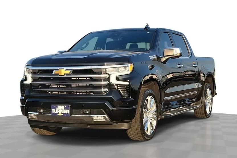 2024 Chevrolet Silverado 1500 High Country photo 1