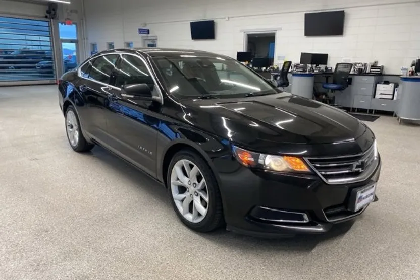 2017 Chevrolet Impala 1LT photo 1