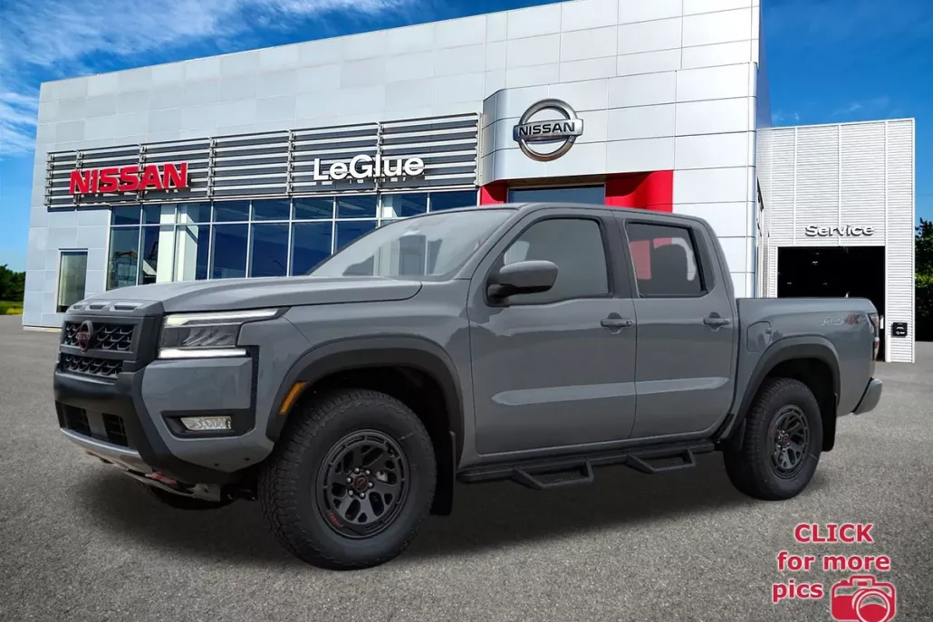 2025 Nissan Frontier PRO-4X photo 1