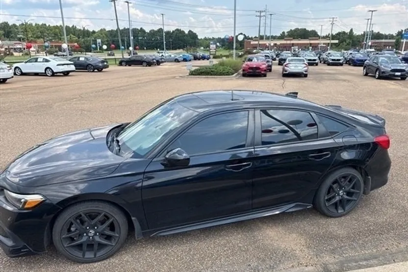 2023 Honda Civic Si photo 1