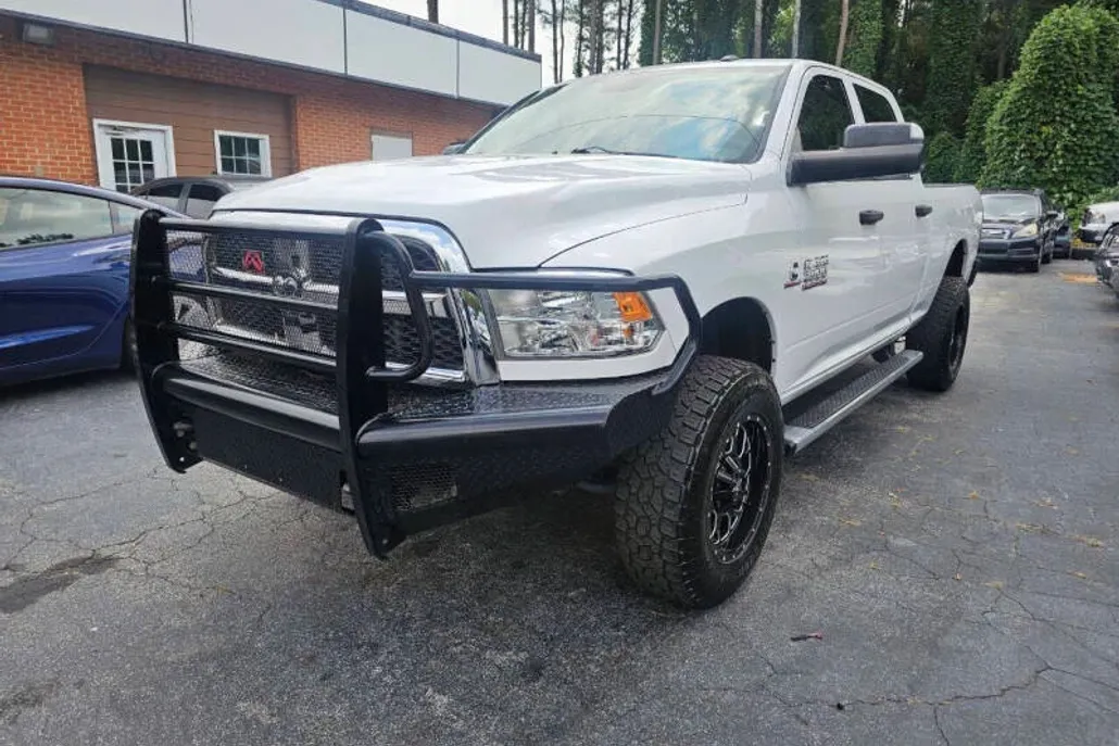 2016 Ram 2500 Tradesman photo 1