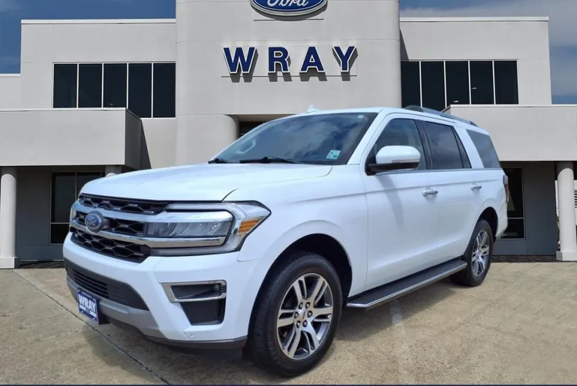2023 Ford Expedition Limited photo 1