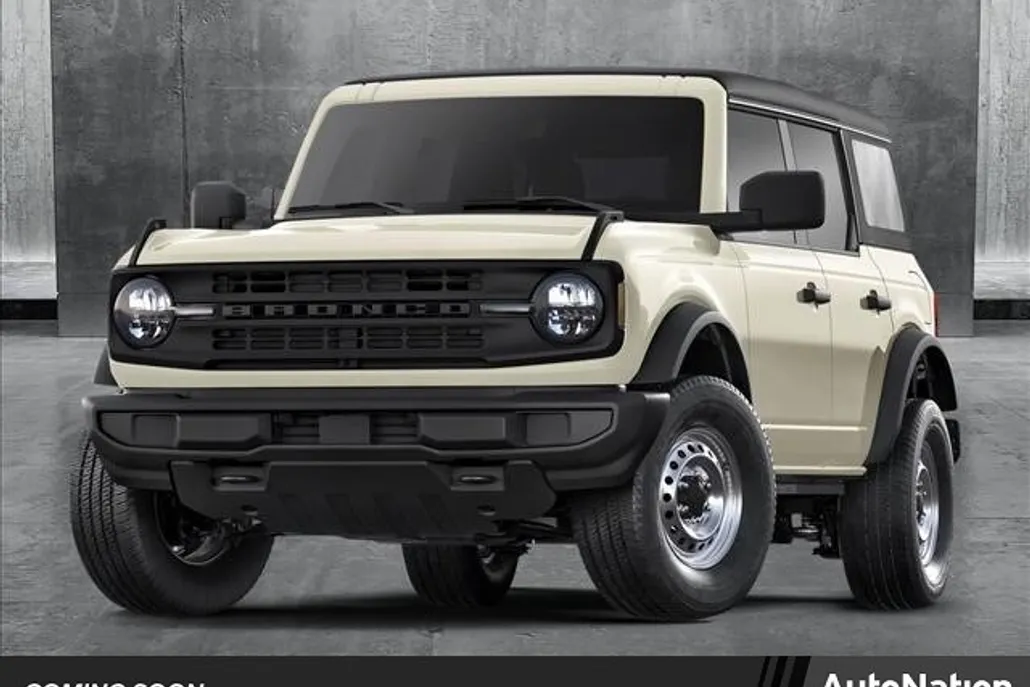 2025 Ford Bronco Base photo 1